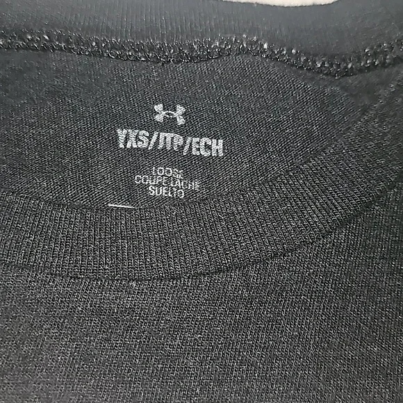 Under Armour short sleeve tee - Picture 3 of 5